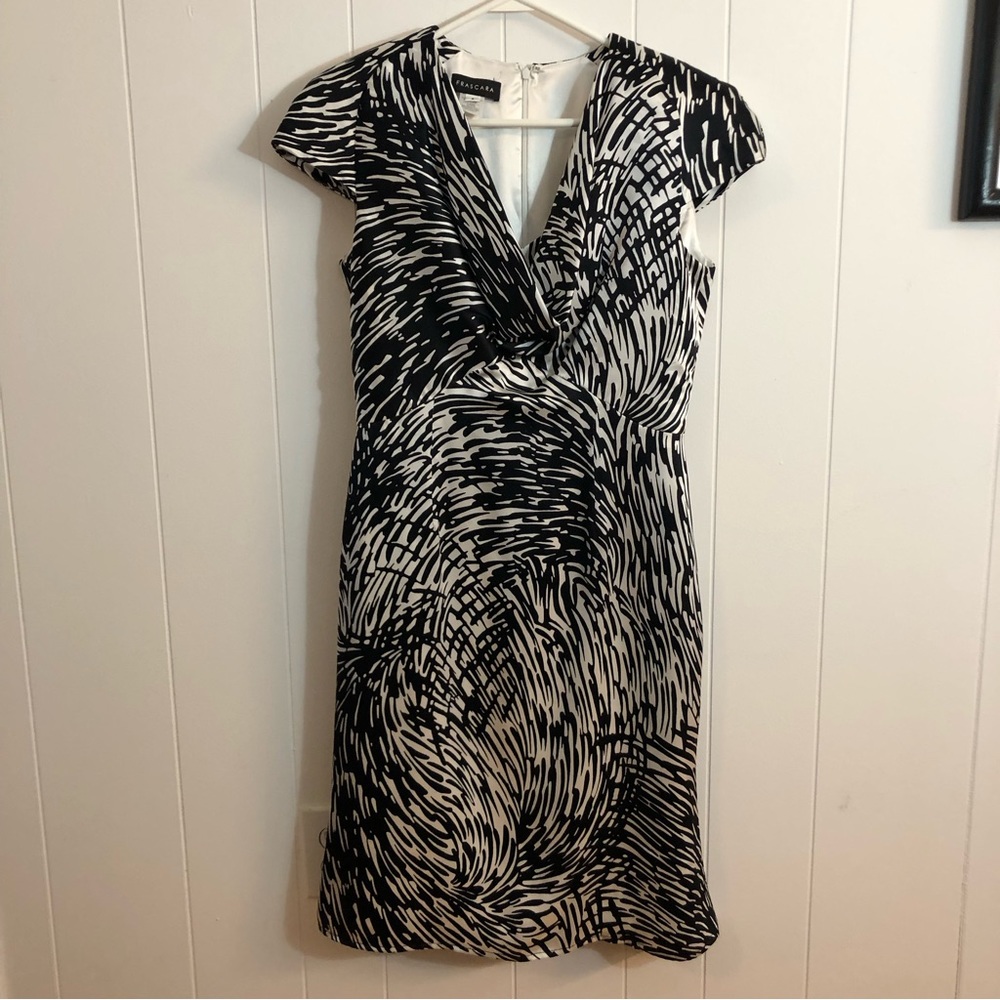 Frascara 100% Silk Cap Sleeves, Shoulder Pads, Cowl Neck B/W Dress Size 8